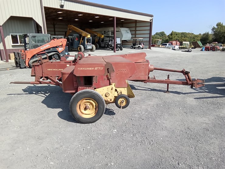 new-holland-273-image-1