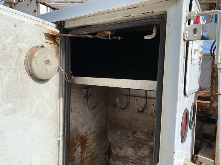 2002-international-4300-sba-image-28