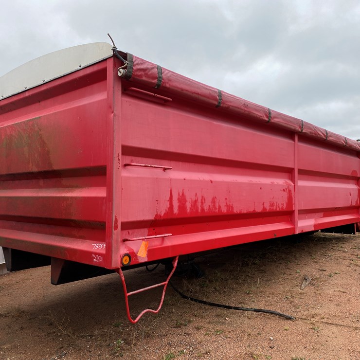 #3362 • 20' Grain Truck Dump Box