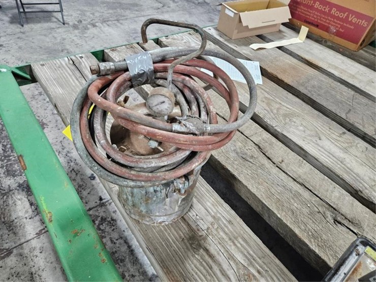 #2451-•-paint-spray-kettle-image-2