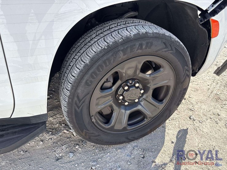 2023-chevrolet-tahoe-image-29