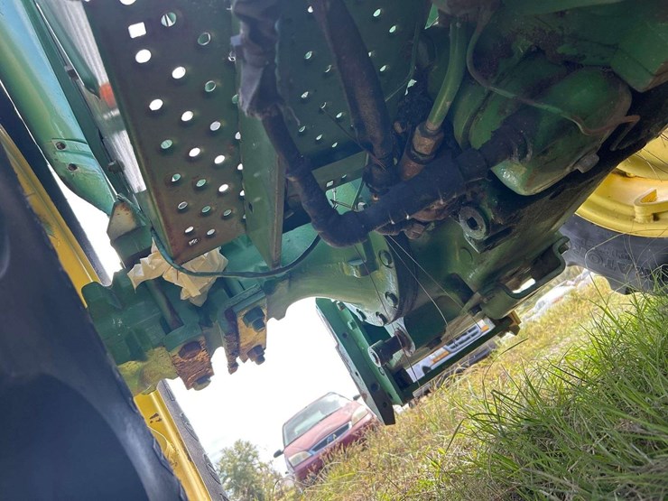 john-deere-2040-image-16