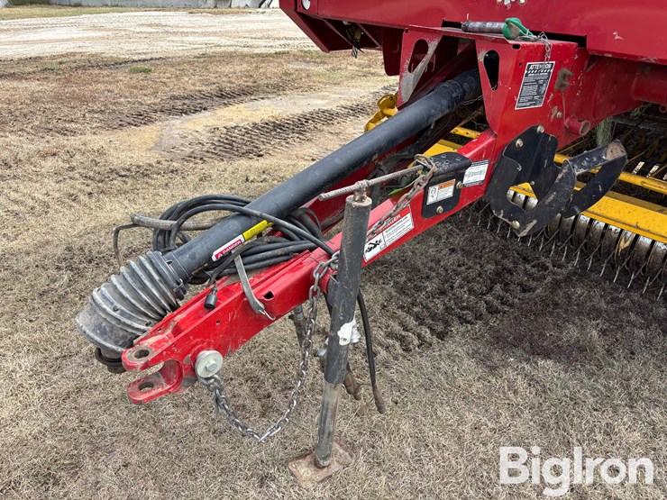 2012-new-holland-br7090-image-9