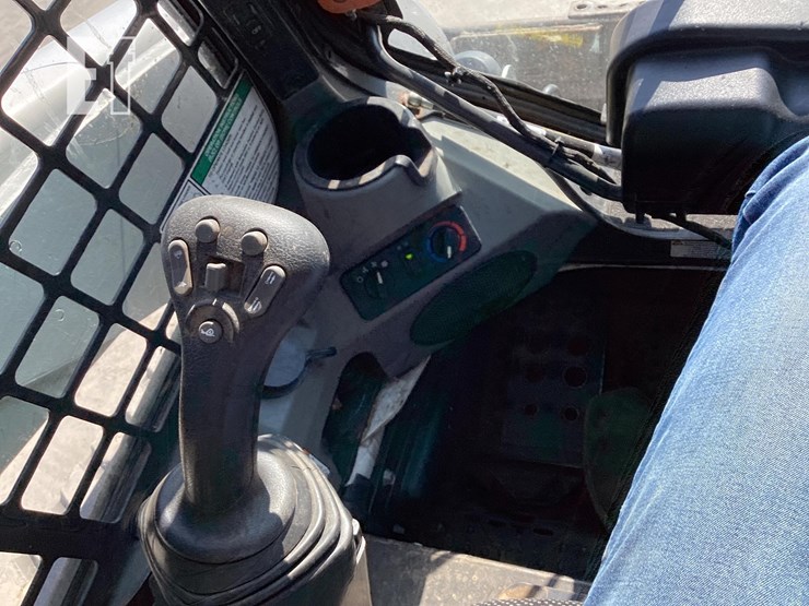 2019-bobcat-t770-image-15