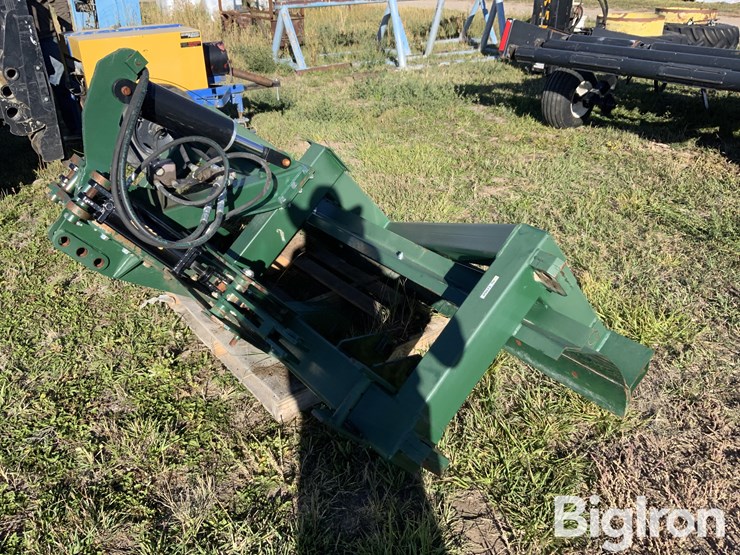 art’s-way-center-piece-for-land-plane-image-5