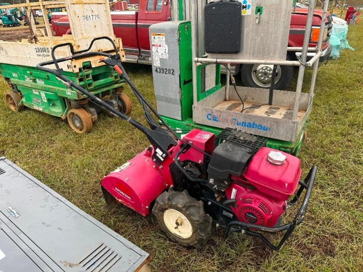 honda-walk-behind-tiller-image-3