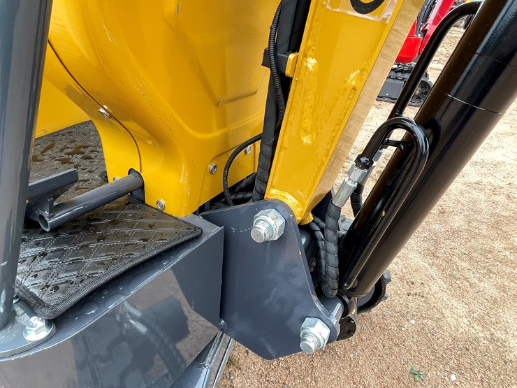 #1698-•-agt-mx12rx-mini-excavator-image-25