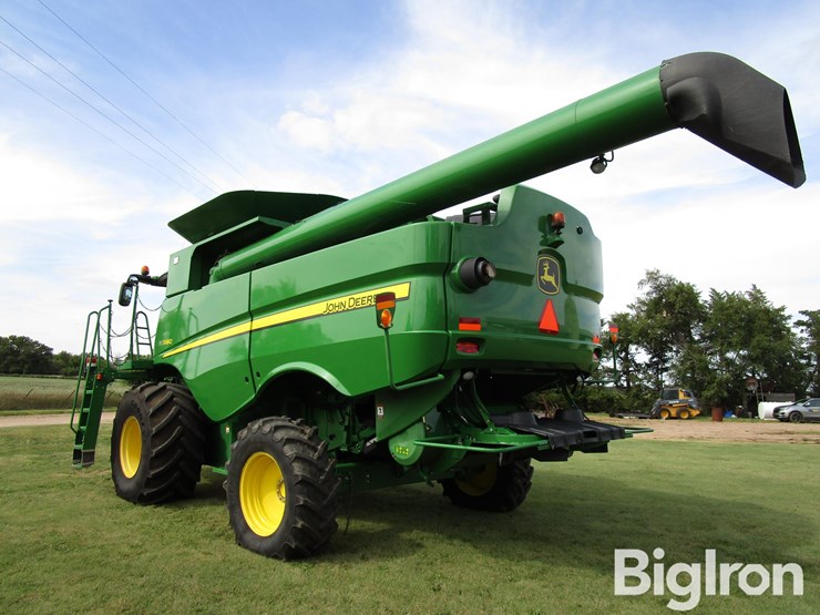 2013-john-deere-s660-image-7