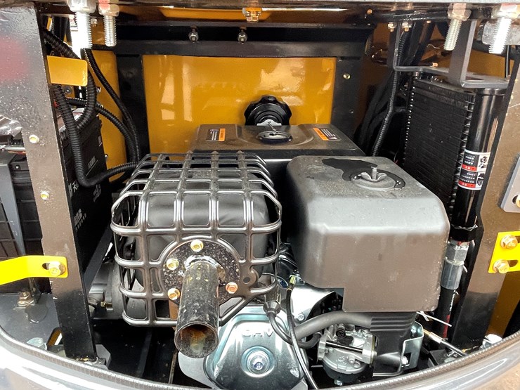 #1794-•-agt-qk18r-mini-excavator-image-26