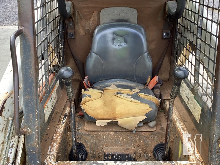 2007-bobcat-t190-image-14