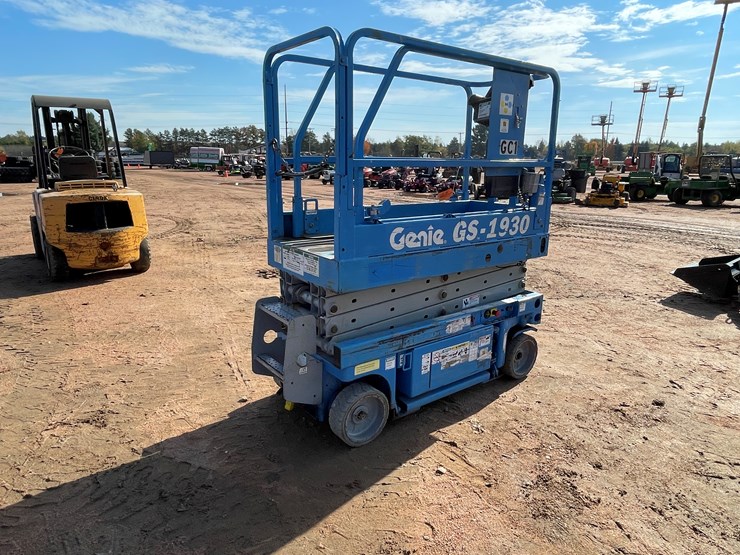 genie-gs1930-image-5