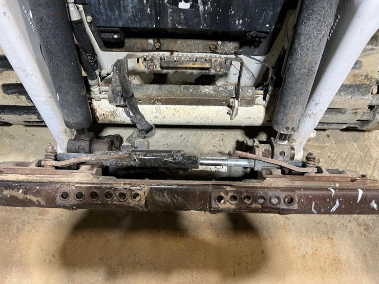 2020-bobcat-t76-image-11