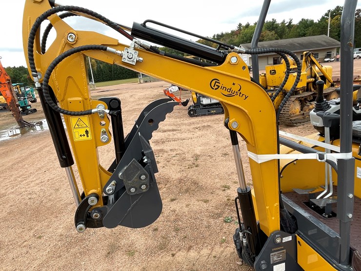 #1799-•-agt-qk18r-mini-excavator-image-14