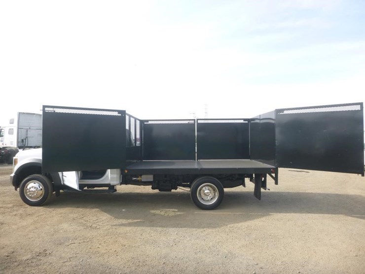 2018-ford-f550-image-9