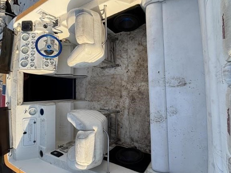 2004-unknown-trailer-image-12