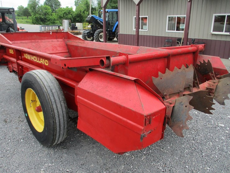 new-holland-155-image-8