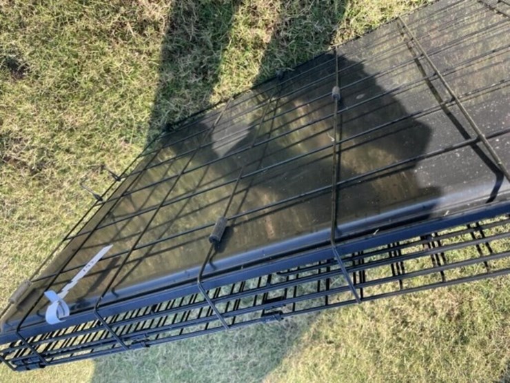 portable-wire-dog-crate-image-2