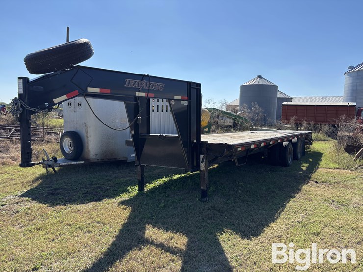 2015-travalong-t/a-gooseneck-flatbed-trailer-image-1