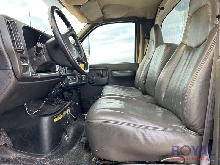 2006-altec-dm47-image-10