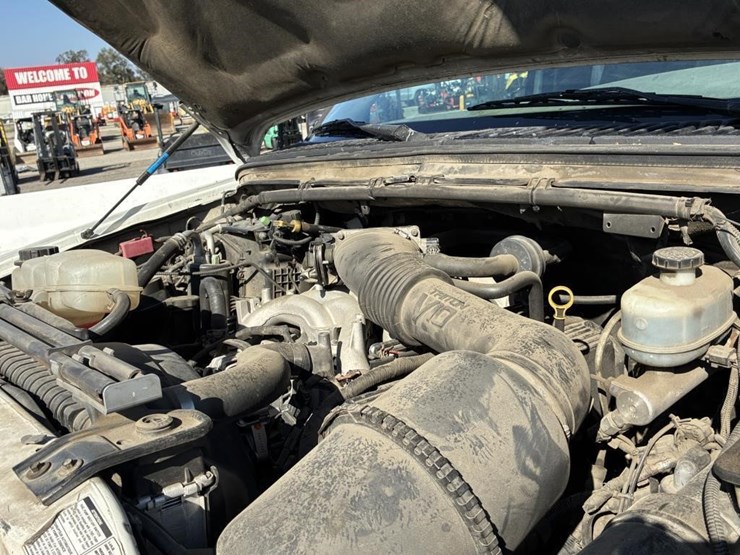 2002-ford-f450-image-12