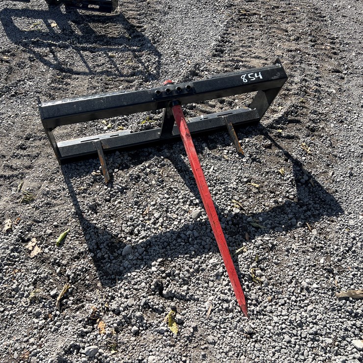 #854 • UNUSED KIVEL QT BALE SPEAR