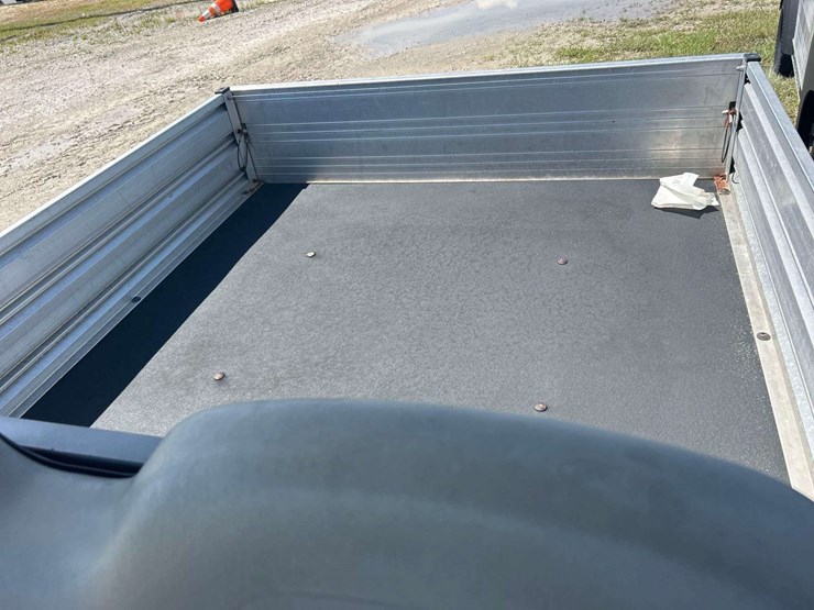 2021-club-car-carryall-500-electric-utility-cart-image-10