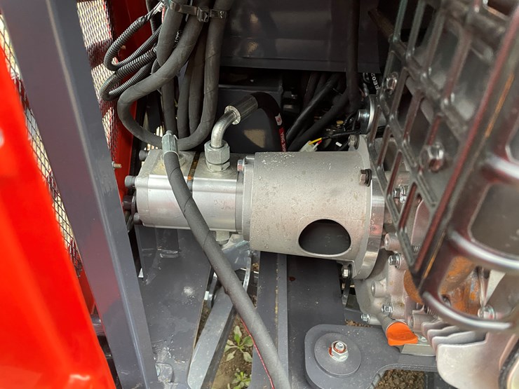 #1689-•-agt-mx15rx-mini-excavator-image-15