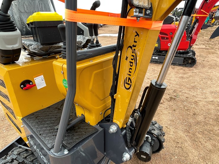 #1698-•-agt-mx12rx-mini-excavator-image-30