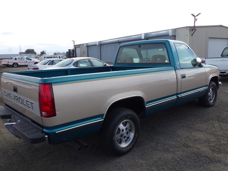 1993-chevrolet-1500-image-3