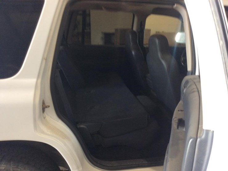 2001-dodge-durango-image-10