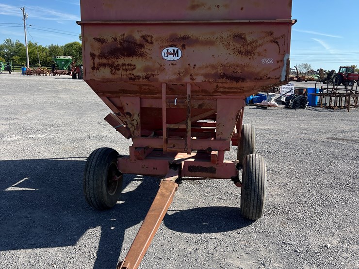 #888-•-j&m-gravity-wagon-image-2