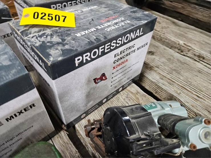 #2507-•-new-landhero-x2600a-concrete-mixer-image-1