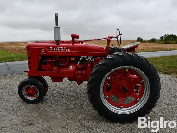 1951-farmall-m-2wd-tractor-image-8