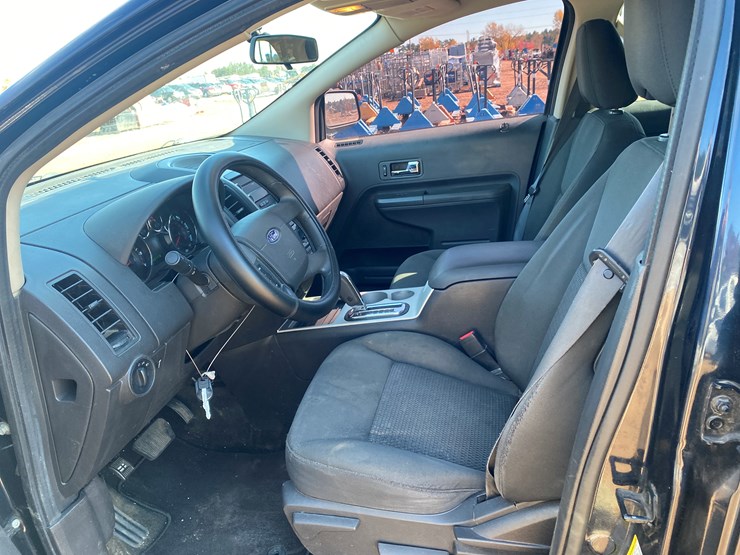 2008-ford-edge-image-37