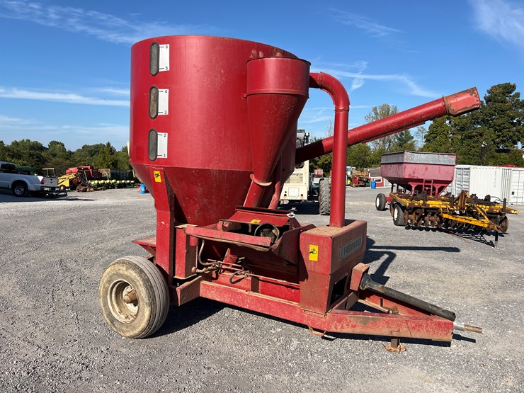 farmhand-875-image-2