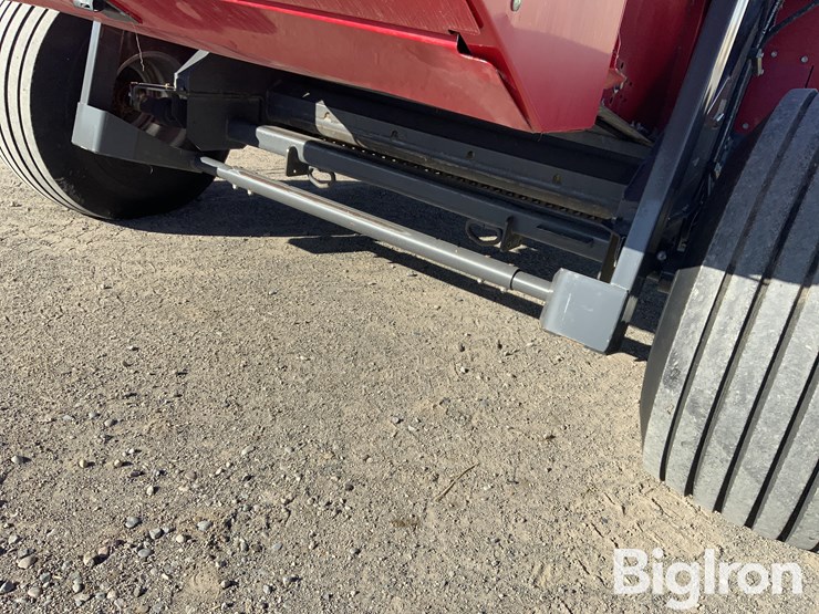 2014-massey-ferguson-2956a-image-18