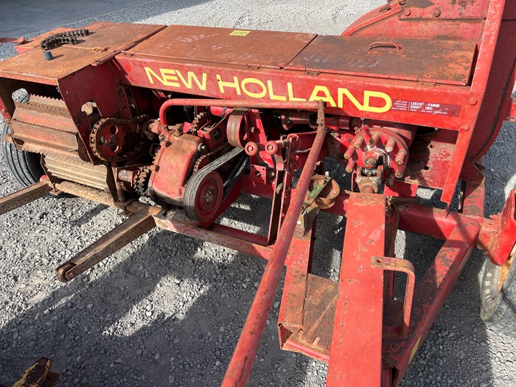 new-holland-770-image-4