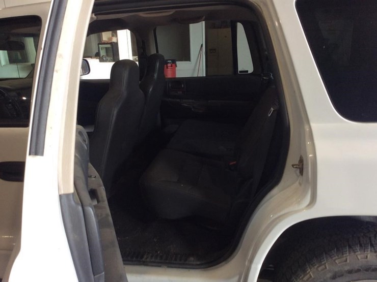 2001-dodge-durango-image-9