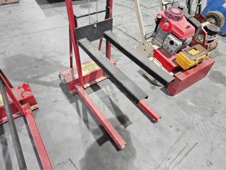 #2533-•-dayton-mh1000-material-handler-lift-image-7