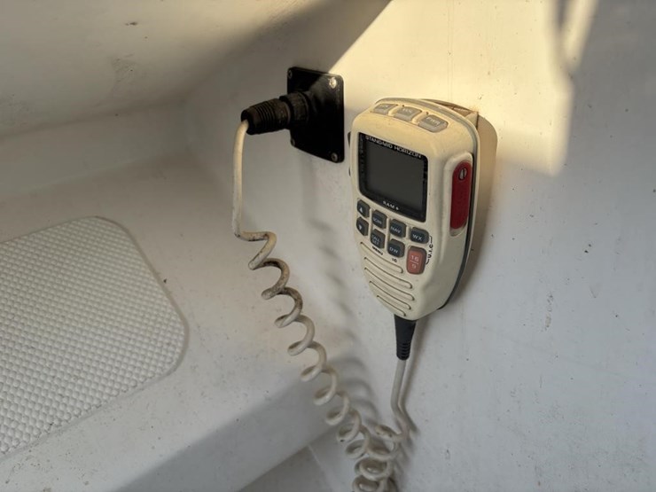 2004-unknown-trailer-image-23