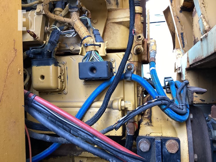 2015-morooka-mst2200vd-image-10