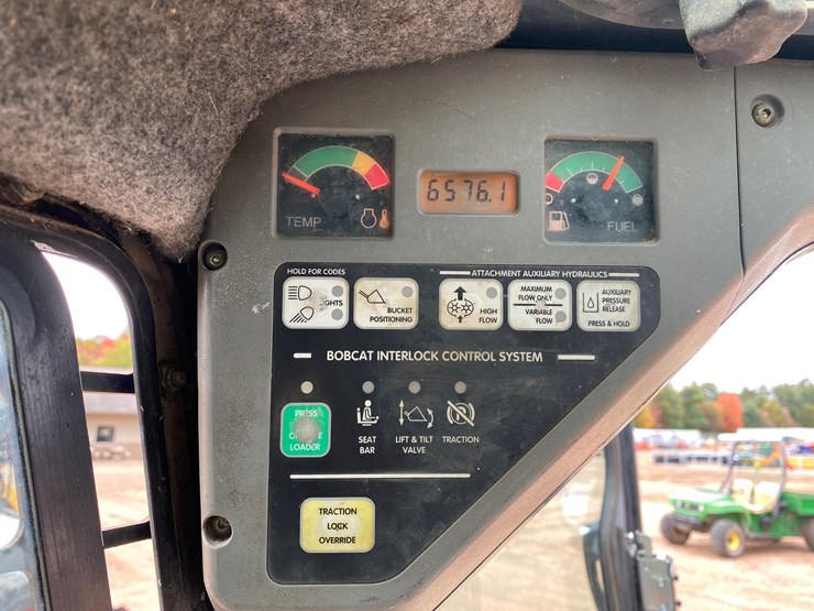 2001-bobcat-873-image-28