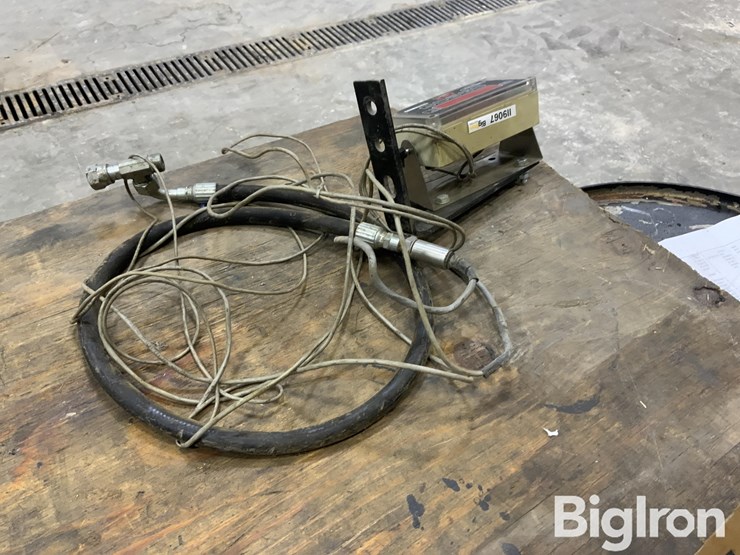 tara-systems-tr-1-nk-he-hydraulic-scale-readout-image-7