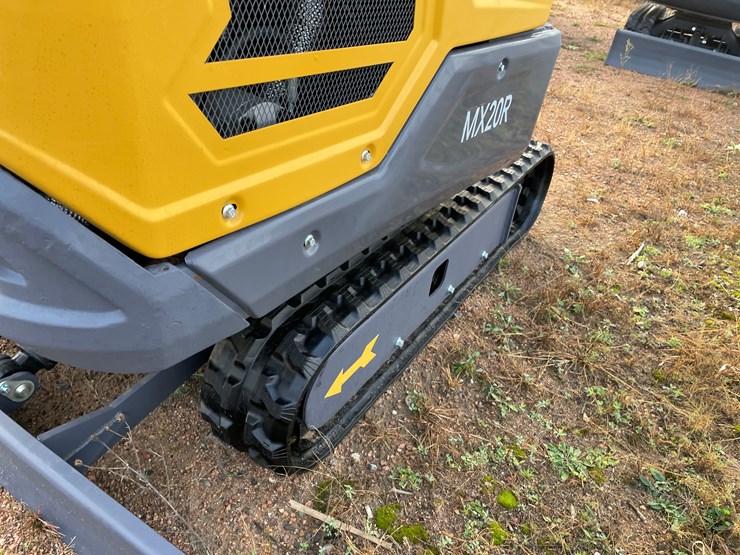 #1793-•-agt-mx20r-mini-excavator-image-11