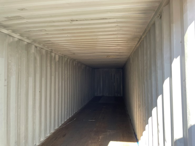 #3329-•-40'-standard-height-shipping-container-image-6