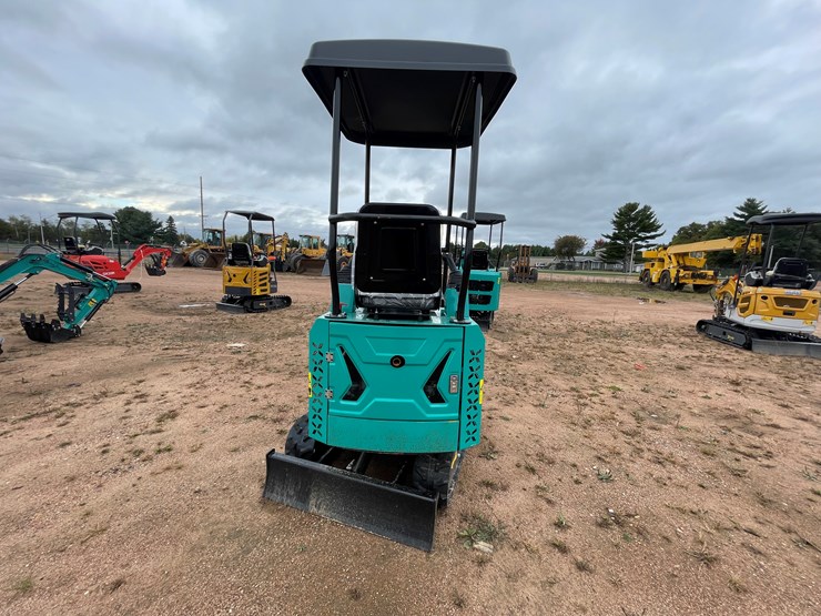 #1696-•-agt-mh12rx-mini-excavator-image-5