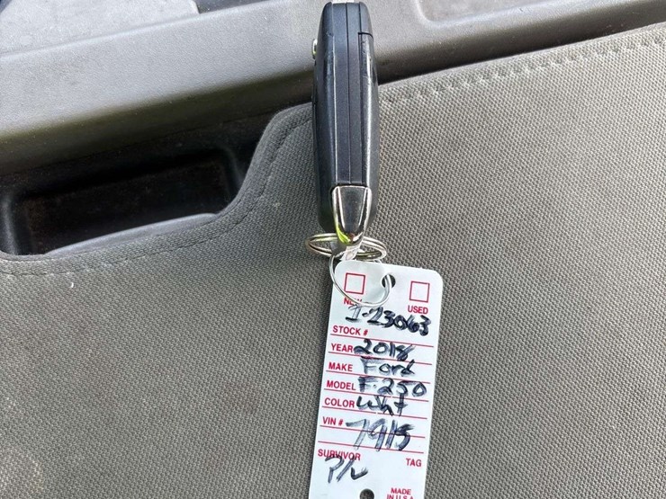 2018-ford-f250-image-24