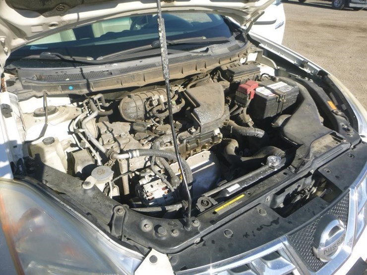 2011-nissan-rogue-image-11