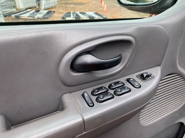 2002-ford-f150-image-30