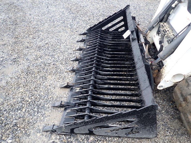 wildcat-84"-skid-steer-skeleton-tooth-bucket-image-5